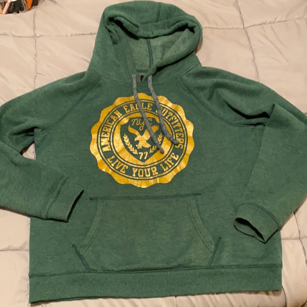 American Eagle sweatshirt
